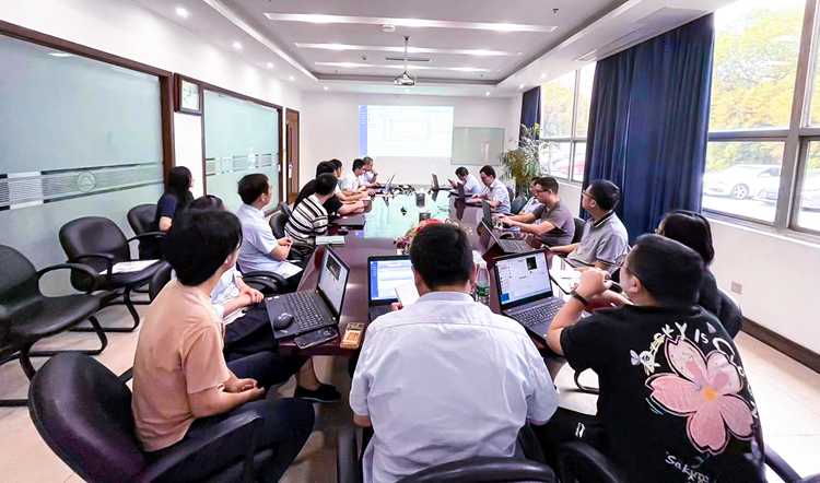 彩虹攜手晶晟科技打造信息化平臺，以科技賦能搶占行業(yè)制高點